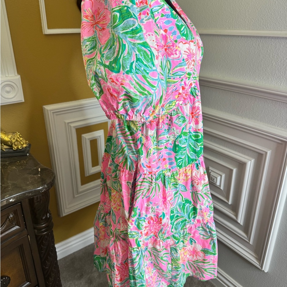 Lilly Pulitzer
Nalani Dress Floral V-Neck Puff Sleeve Dress - Picture 8 of 12